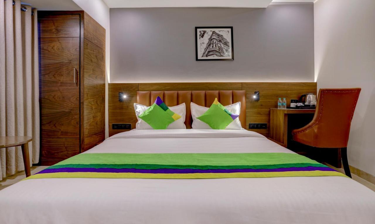 Treebo Castle Rock Inn Mumbai  Buitenkant foto