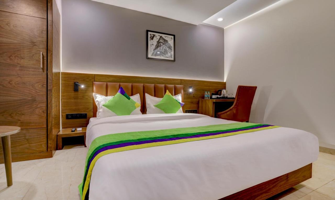 Treebo Castle Rock Inn Mumbai  Buitenkant foto